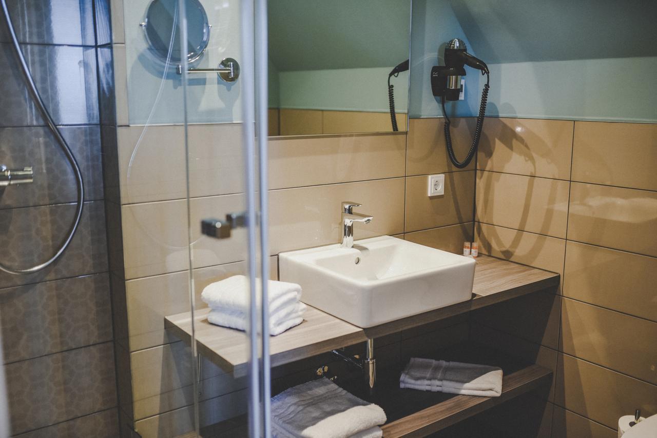 Hotel Altes Zollamt Husum  Zewnętrze zdjęcie